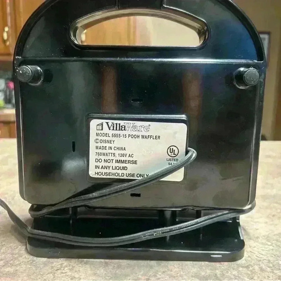 Villaware Disney Winnie the Pooh & Tigger Waffler Waffle Maker Iron Works! - Picture 6 of 9